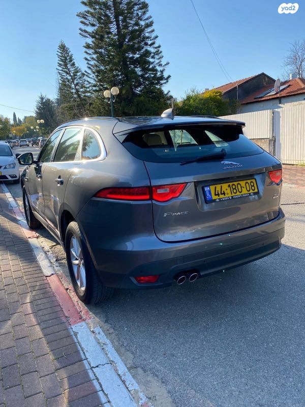 יגואר F-Pace