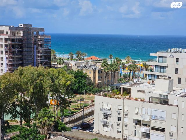 גג/ פנטהאוז, נהריה