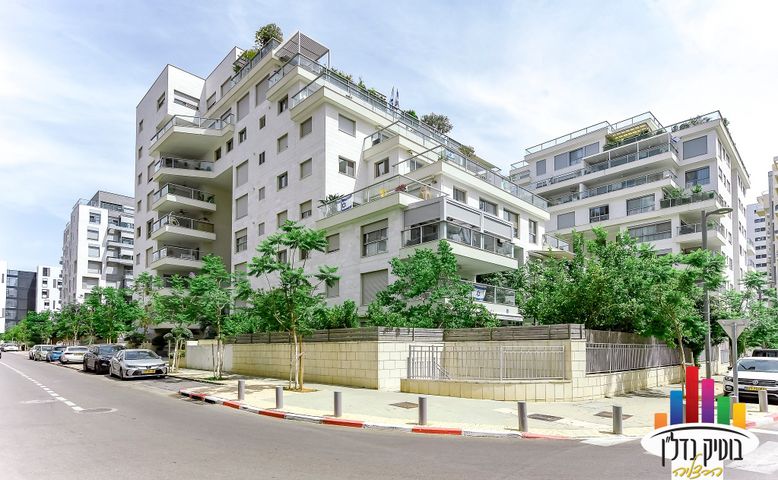 דירה, דליה רביקוביץ 5, הרצליה