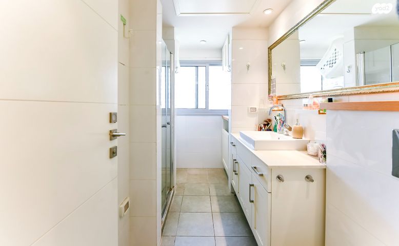 דירה, דליה רביקוביץ 5, הרצליה