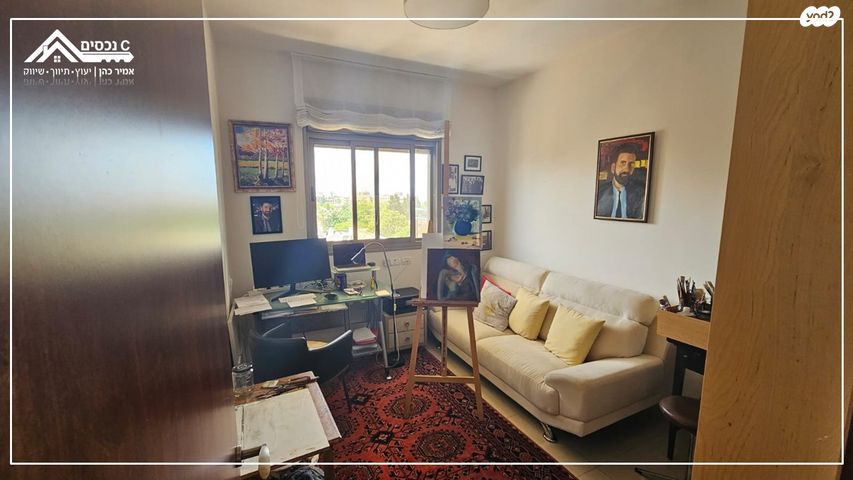 גג/ פנטהאוז, נהריה