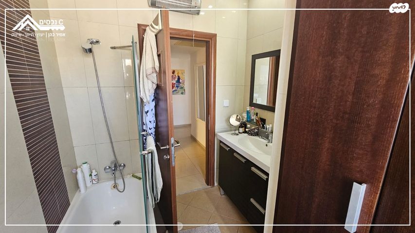 גג/ פנטהאוז, נהריה