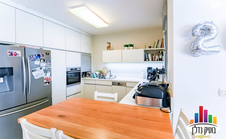 דירה, דליה רביקוביץ 5, הרצליה