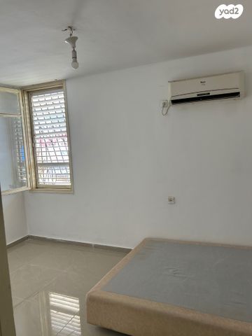 דירה, עמיחי, גיורא, רמלה