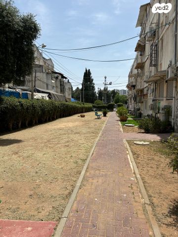 דירה, עמיחי, גיורא, רמלה