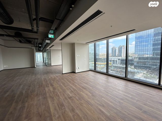 משרדים, פתח תקווה