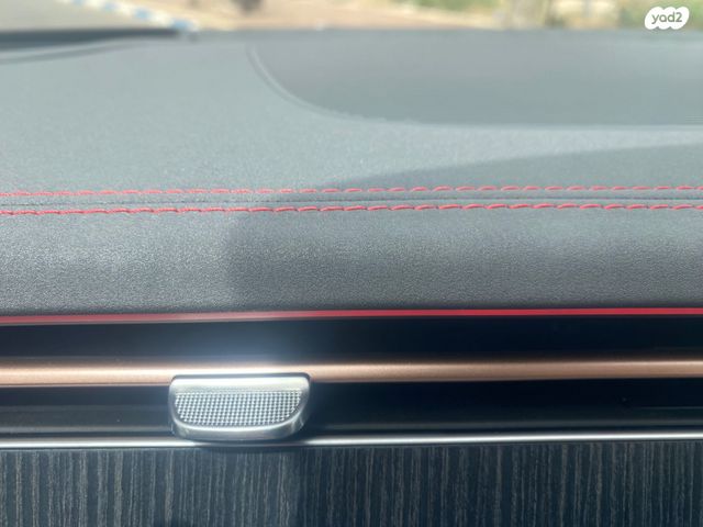 מרצדס-בנץ EQE