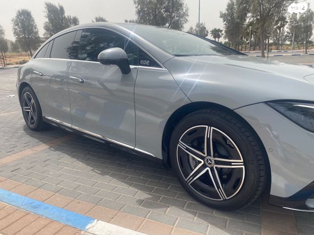 מרצדס-בנץ EQE