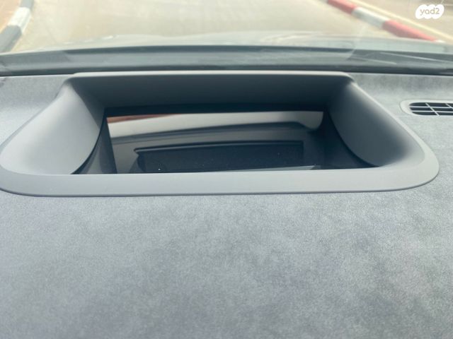 מרצדס-בנץ EQE