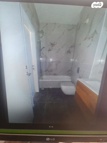 גג/ פנטהאוז, המבצעים, קרית שלום, תל אביב יפו