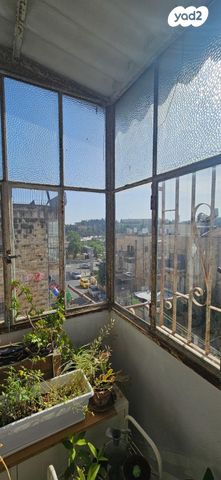 דירה, נהר פרת 13, מחנה יהודה - לב העיר, ירושלים