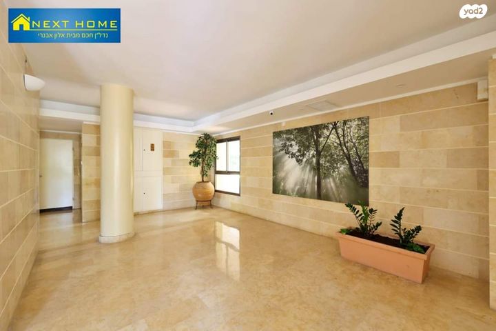 מרדכי גור 22