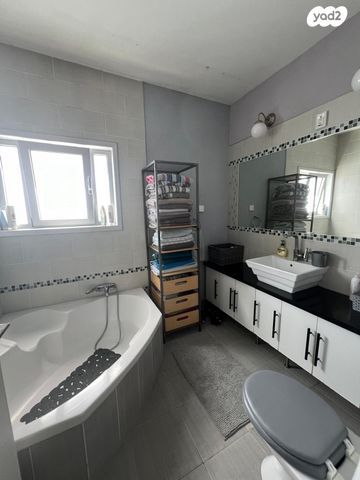 גג/ פנטהאוז, סמילנסקי 28, נתניה