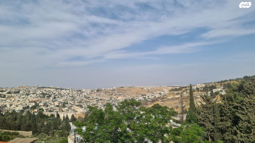 גג/ פנטהאוז, גיחון, גבעת חנניה, אבו תור, ירושלים