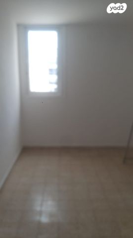 דירה, כיכר סיגל 7, רובע ה', אשדוד