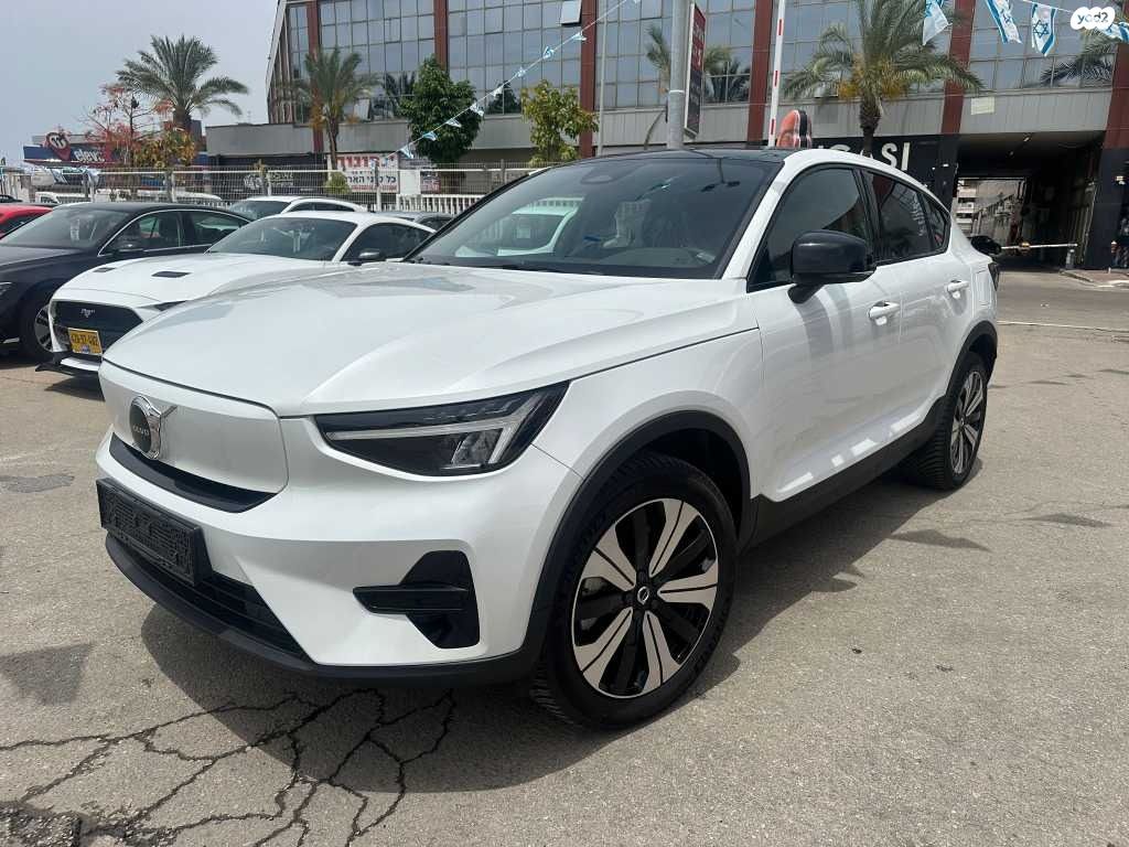 מודעת רכב וולוו C40