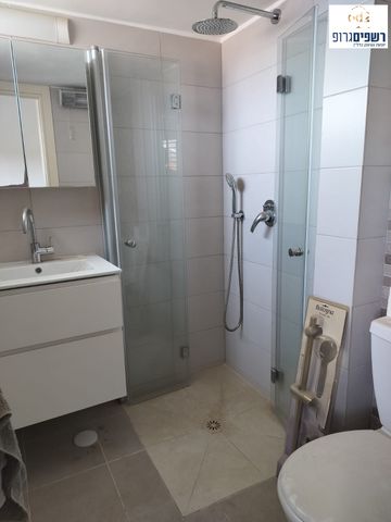 דירה, הגליל, דובדבן הכפר, כפר סבא