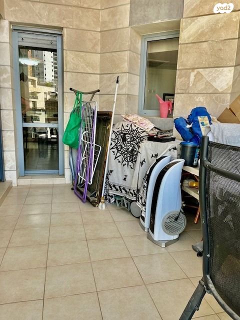 דירה, קרית אונו