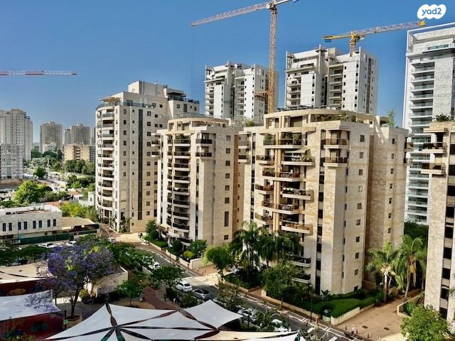 דירה, קרית אונו