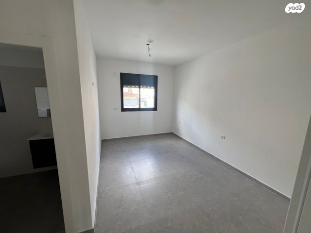 בית פרטי/ קוטג', עץ המשאלות, שלומי