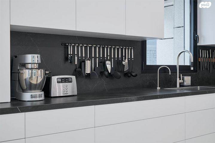 דירה, ניסים אלוני, תל אביב יפו