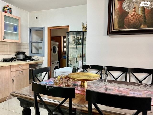 דירה, קרית אונו