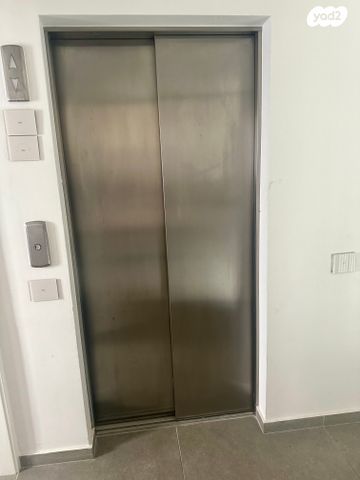 בית פרטי/ קוטג', יצחק בשביס זינגר, הגוש הגדול, רמת אביב החדשה, נופי ים, תל אביב יפו