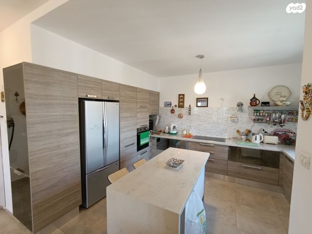 גג/ פנטהאוז, דרך שרה 1, הגורן, זכרון יעקב