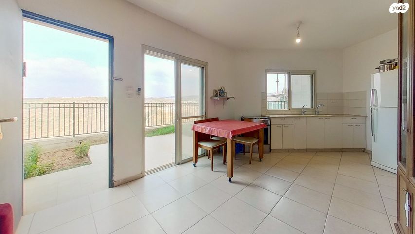 דו משפחתי, נריה, טלמון