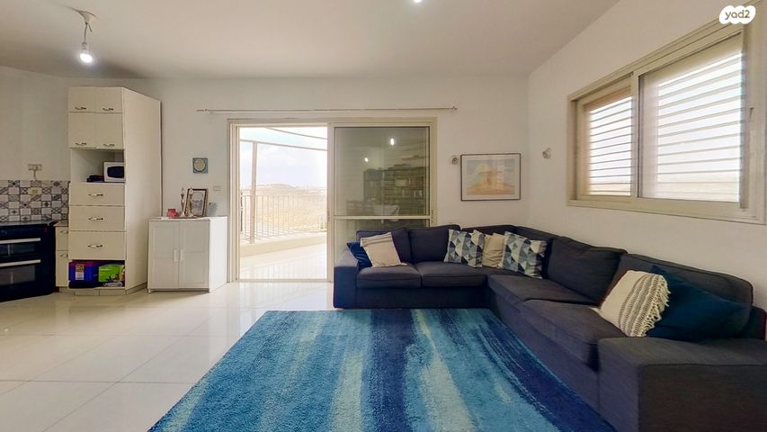 דו משפחתי, נריה, טלמון