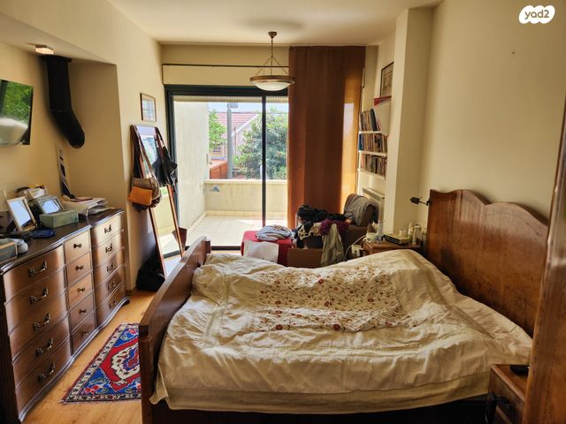 דו משפחתי, אהרון רבינוביץ', קרית היובל, ירושלים