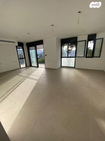 דירה, דוד שמעוני, גבעת הורדים, רסקו, ירושלים