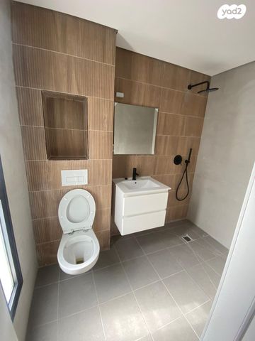 דירה, דוד שמעוני, גבעת הורדים, רסקו, ירושלים