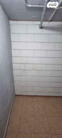 מחסן, רמת אילן, גבעת שמואל