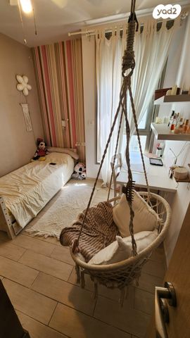 גג/ פנטהאוז, האלוף אהרון יריב, קרית אילון, חולון