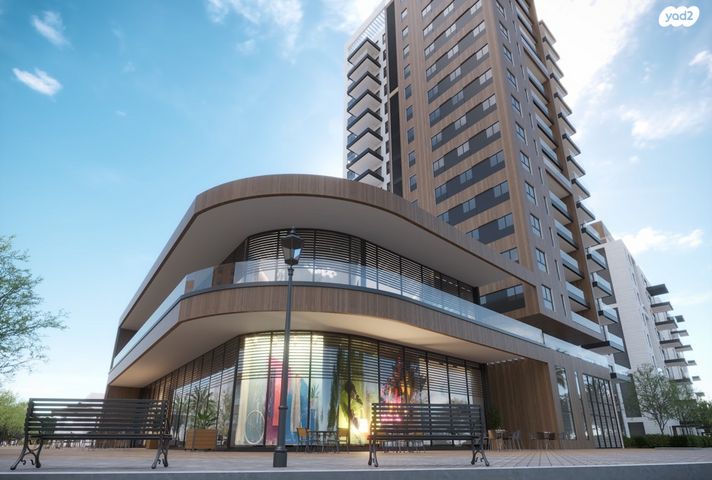 חנויות/ שטח מסחרי