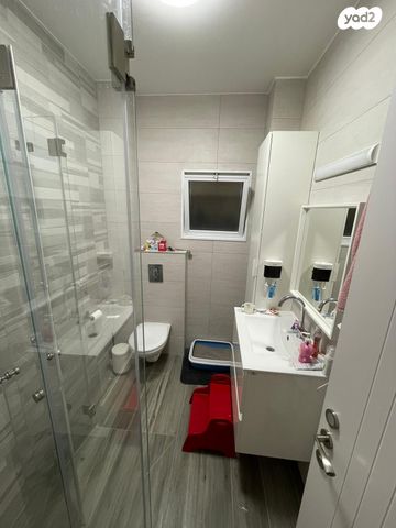 דירה, הצופים, נעורים, ראשון לציון