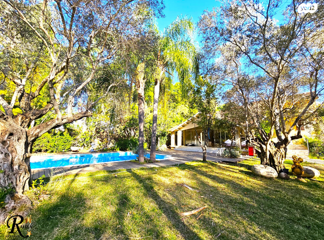 בית פרטי/ קוטג', סביון