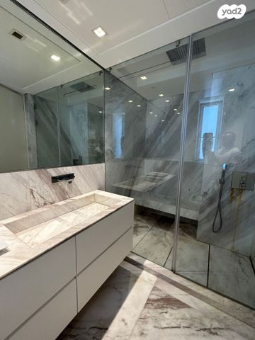 דירה, ניסים אלוני, תל אביב יפו