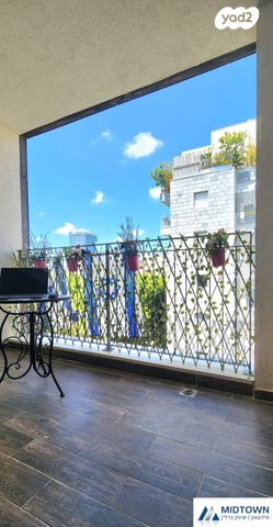 דירה, אגרון 17, כפר סבא