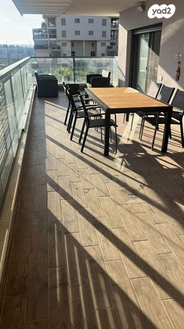 דירה, נץ, קרית אתא