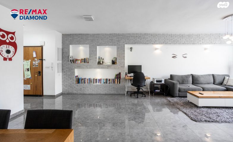 דירה, אוסישקין 3, הדר, רמת השרון