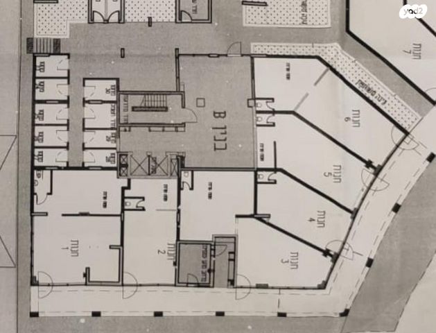 חנויות/ שטח מסחרי