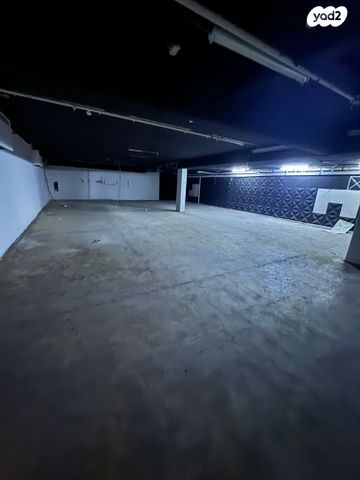 מרתף, כפר סבא