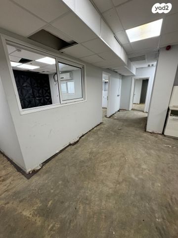 מרתף, כפר סבא