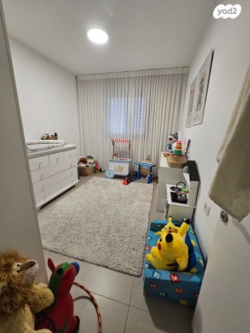 דירה, בית דגן