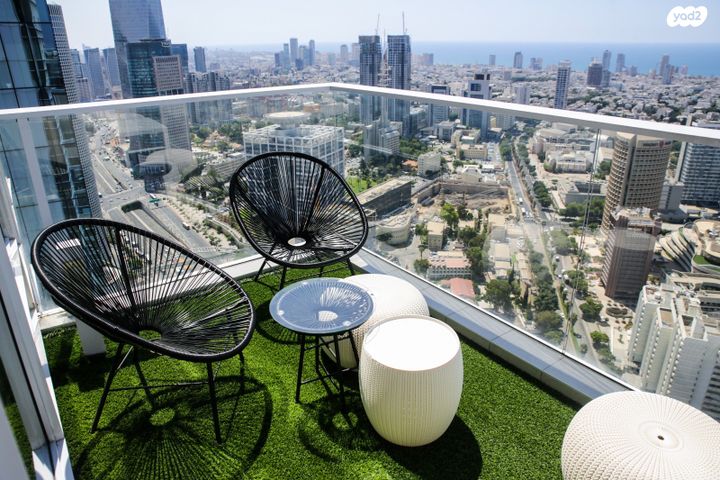 גג/ פנטהאוז