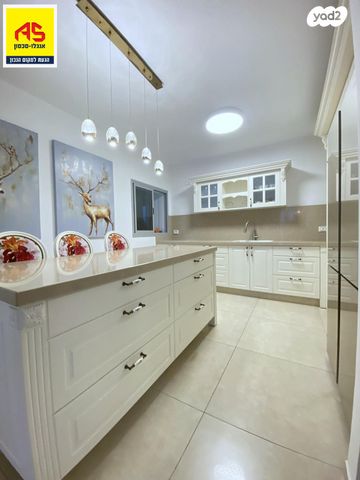 דרך מנחם בגין 