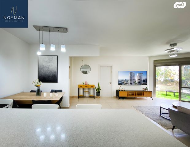 דירה, ד"ר יהודה פרח 4, נתניה