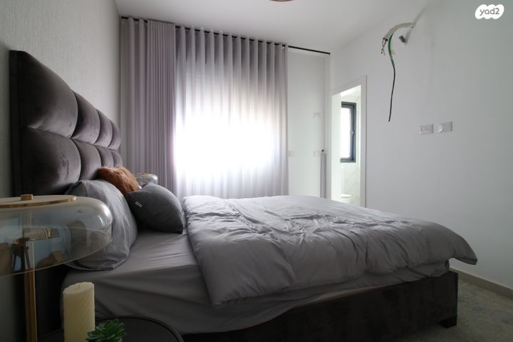 דירה, עמק חפר, מודיעין מכבים רעות